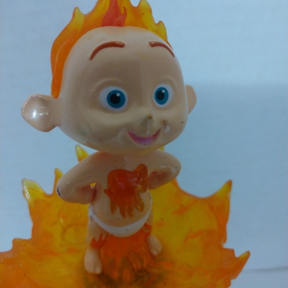 Incredibles 2 Baby talking & Laughing Peg - Picture 3 of 7